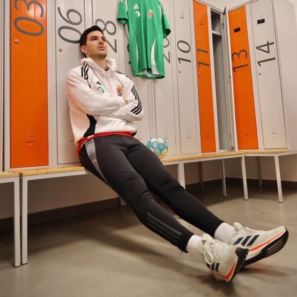 Adidas Tiro24 edző- és melegítőnadrág