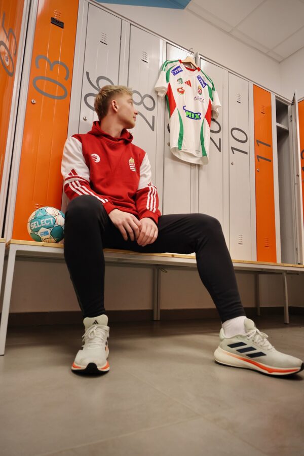 Adidas magyar válogatott piros kapucnis pulóver - Image 2